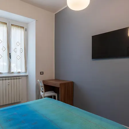 Apartamento Guesthost - Elegant&central In Piazza Bologna