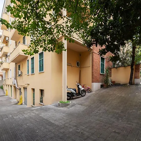 Appartement Guest Host - Elegant&central In Piazza Bologna *