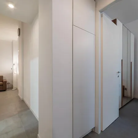Guesthost - Elegant&central In Piazza Bologna Apartamento Roma